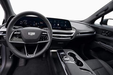 2024 Cadillac Lyriq — view 8