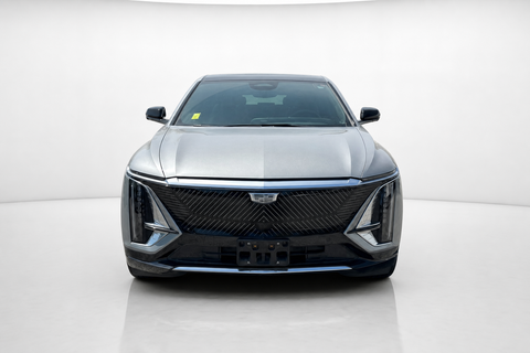 2024 Cadillac Lyriq — view 2