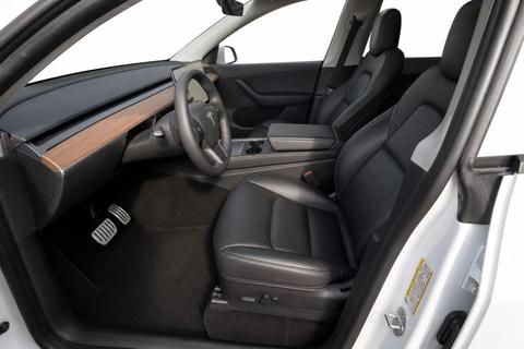 2022 Tesla Model Y — view 13